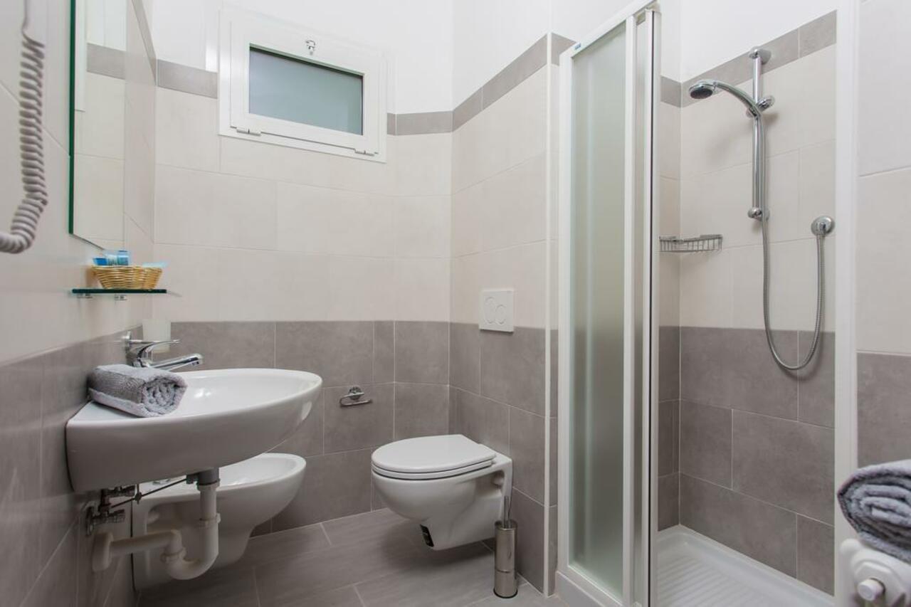 Hotel Platinum Rimini Esterno foto