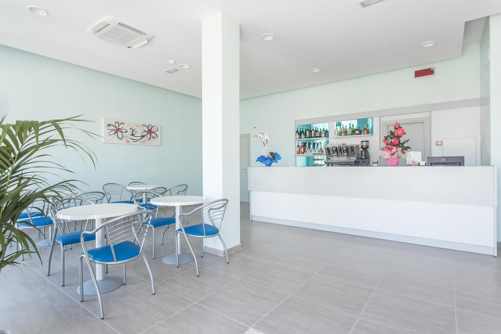 Hotel Platinum Rimini Esterno foto